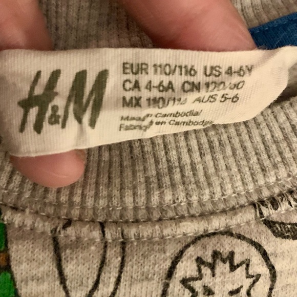 H&M LEGO Ninjago Pullover Crew Sweatshirt Rare Boys Size 4-6 - Picture 3 of 5